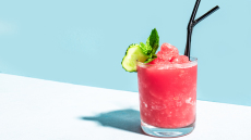 Οι φυλές του παγωτού: Γρανίτα, σορμπέ και σερμπέτ, σε τι μοιάζουν και σε τι διαφέρουν