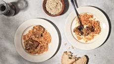 Τα πανηγυριώτικα: Αιγαίο και Κρήτη σε 5 μοναδικές παραδοσιακές συνταγές