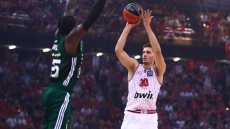 Ολυμπιακός: «Μιλάμε με τον Πετρούσεφ, αλλά είναι πρόβλημα ο τραυματισμός του Φαλ» λέει ο πρόεδρος του Ερυθρού Αστέρα