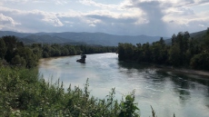 Σερβία-Βοσνία: Τέσσερις άνθρωποι εντοπίστηκαν νεκροί από ναυάγιο σκάφους που μετέφερε μετανάστες στον ποταμό Δρίνο