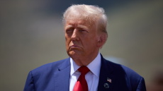 Εκλογές ΗΠΑ 2024: Ο Ρόμπερτ Φ. Κένεντι Τζ. και Τούλσι Γκάμπαρντ θα είναι στην ομάδα μετάβασης του Τραμπ