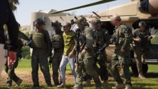 Βίντεο: Ο ισραηλινός στρατός απελευθέρωσε πατέρα 11 παιδιών μετά από 10 μήνες αιχμαλωσίας από τη Χαμάς στη Γάζα 