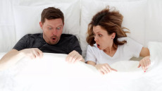 Η τροφική δηλητηρίαση τον «χτύπησε» στο πέος: Η ιστορία ενός άνδρα που πλήρωσε ακριβά το χθεσινό ρύζι