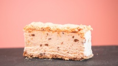 Οι ρετρό φυλές του παγωτού: Πώς φτιάχνονται το Armenonville και το καϊμάκι;