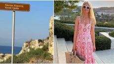 Ξανά στην Ελλάδα για διακοπές η Κλόντια Σίφερ - Αυτή τη φορά «εξερεύνησε» την Κορώνη 