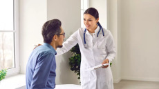 Γιατί το στοίχημα του Προσωπικού Γιατρού κινδυνεύει να χαθεί – Ο ειδικός επισημαίνει τις παγίδες του θεσμού