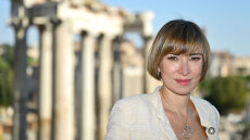 Ιταλία: Η εγγονή του Μουσολίνι εγκαταλείπει το κόμμα της Μελόνι γιατί είναι «υπερβολικά δεξιό»