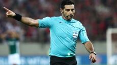 Σάλος με τον διαιτητή Μαρέσκα: Τιμωρήθηκε για ένα μήνα επειδή φέρεται να απείλησε παίκτη - Αντικαταστάθηκε στο Σπόρτινγκ-Αϊντχόφεν