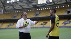 ΑΕΚ: Ο Μάριος Ηλιόπουλος στην OPAP Arena μαζί με τον Μαρσιάλ