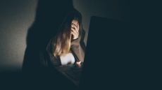 Κάτω Αχαΐα: Συνελήφθη 18χρονος για εκδικητική πορνογραφία - Πατέρας 15χρονης είδε άσεμνες φωτογραφίες της στα social media