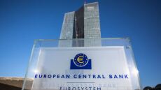 FED: Ανοίγει την πόρτα στην ΕΚΤ για νέα μείωση επιτοκίων τον Οκτώβριο - Τα τρία δεδομένα