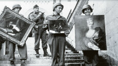 Οι θησαυροί των ναζί που ακόμη αγνοούνται: Η τράτα στη Φοινικούντα, τα κιβώτια της «Αλεπούς της Ερήμου» και το τρένο με τους 300 τόνους χρυσού