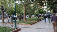 Τριπλασιάζονται τα πρόστιμα για την κατάληψη των πεζόδρομων - Τι προβλέπει νομοσχέδιο του υπουργείου Εσωτερικών 