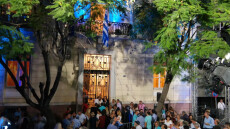 Ρηγίλλης: Η ιστορία του νεοκλασικού κτηρίου - Από ιστορική έδρα της Νέας Δημοκρατίας, βίλα με πισίνα