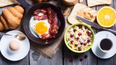 Αυτό είναι το πρωινό που συστήνουν οι επιστήμονες υγείας
