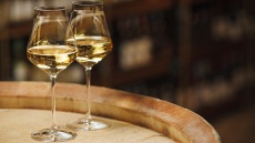 Ένα κλασικό λευκό blend, τώρα και με ανανεωμένη εμφάνιση