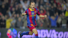 Αντρές Ινιέστα: Από τη Μασία στην κορυφή - Ο άνθρωπος που έκανε τον Μέσι καλύτερο είπε «αντίο» στο ποδόσφαιρο στα 40 του χρόνια