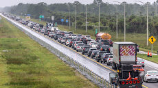 Φλόριντα: Δείτε live την πορεία του τυφώνα Μίλτον - Οι αρχές προειδοποιούν πόρτα-πόρτα «όποιος μείνει θα πνιγεί σίγουρα»