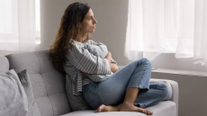 Το στίγμα της ψυχικής υγείας ταλαιπωρεί τους πάσχοντες και βάζει εμπόδια σε κάθε βήμα της ζωής τους