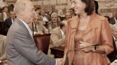 Σημίτης για Βάσω Παπανδρέου: Ήταν μια άξια γυναίκα, που τίμησε τις θέσεις που ανέλαβε