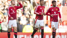 Premier League: Επέστρεψαν τα χαμόγελα στη Γιουνάιτεντ, 2-1 την  Μπρέντφορντ - Απίθανη νίκη στο 90+8' για τη Λέστερ - Δείτε τα γκολ 