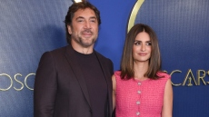 Πενέλοπε Κρουζ: Φωτογράφισε τον Xαβιέ Μπαρδέμ στο ντους