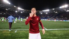 Φραντσέσκο Τότι: Πέτυχε γκολ από το κέντρο του γηπέδου σε φιλικό παλαιμάχων