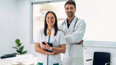 Προσωπικός γιατρός: Κατατέθηκε στη Βουλή το νομοσχέδιο – Πώς γίνονται οι εγγραφές