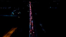 Κίνηση - 28η Οκτωβρίου: Μεγάλη ταλαιπωρία των εκδρομέων στη Λαμία - Ουρές πολλών χιλιομέτρων