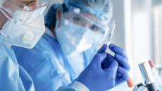 Καρκίνος: Ελπίδες και επιφυλάξεις από τα εμβόλια mRNA για την αντιμετώπιση της νόσου