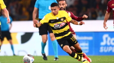 Αθλητικές μεταδόσεις Σαββάτου: Πού θα δείτε το ΑΕΚ - Άρης και τους αγώνες σε Super League και Basket League 