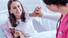 Η Ελλάδα από τις πρώτες χώρες στις μεταμοσχεύσεις μυελού των οστών – Το έργο του συλλόγου ΟΡΑΜΑ ΕΛΠΙΔΑΣ