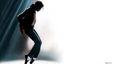 Μάικλ Τζάκσον: Η ιστορία του θρυλικού moonwalk από τον Τσάρλι Τσάπλιν μέχρι τον Τζέιμς Μπράουν