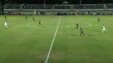 Το γκολ της χρονιάς στο κολεγιακό πρωτάθλημα ποδοσφαίρου των ΗΠΑ – Δείτε βίντεο