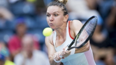 Σιμόνα Χάλεπ: Ξέσπασε για την ποινή - χάδι στη Σβιόντεκ: Εμένα ήθελαν να με καταστρέψουν 