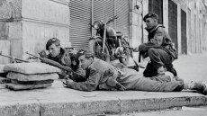 Δεκεμβριανά 1944: Ενα ματωμένο «γιατί» 80 χρόνων