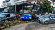 Κακοκαιρία Bora: 112 για τις μετακινήσεις σε Λήμνο, Πιερία, Λάρισα, Μαγνησία - Πλημμυρισμένη η Ρόδος, προβλήματα στη Χαλκιδική