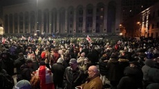 Γεωργία: Η Κάγια Κάλας χαρακτήρισε «απαράδεκτη» τη βία κατά φιλοευρωπαίων διαδηλωτών