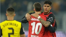 Η Λεβερκούζεν πέρασε με 3-2 από Ντόρτμουντ και πλησίασε στον ένα βαθμό την Μπάγερν - Δείτε τα γκολ 