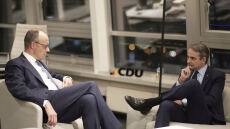 Συνάντηση Μητσοτάκη - Φρίντριχ Μερτς στο Βερολίνο: Επί τάπητος η χρηματοδότηση της ευρωπαϊκής άμυνας