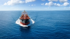 Αναφορές για περιστατικό με βλήμα αγνώστου προέλευσης κοντά σε πλοία στην Ερυθρά Θάλασσα