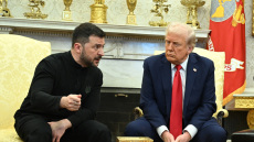 ΗΠΑ: Η Ουάσινγκτον «πάγωσε» και την αποστολή πληροφοριών στο Κίεβο, σύμφωνα με τη CIA