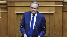 Σαμαράς: Θα απέχω από την αποψινή ψηφοφορία στη Βουλή