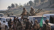 Αιματοβαμμένος εμφύλιος στη Συρία: Πάνω από 1.000 νεκροί και εκτελέσεις αμάχων από τις δυνάμεις της κυβέρνησης