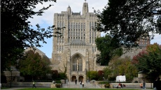 Τρεις καθηγητές του Γέιλ εγκαταλείπουν τις ΗΠΑ λόγω Τραμπ: Στη χώρα εγκαθίσταται ο «φασισμός» 