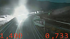 Κόλαφος: Το πανεπιστήμιο της Γάνδης δηλώνει ότι διαφωνεί με τον ΕΟΔΑΣΑΑΜ για την πυρόσφαιρα - Τα έλαια σιλικόνης μπορούν να αναφλεγούν, παραπλανητικά τα συμπεράσματα