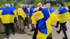 Περισσότεροι από 200 Ουκρανοί αιχμάλωτοι πολέμου επέστρεψαν μετά από ανταλλαγή με Ρώσους, λέει ο Ζελένσκι