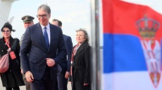 Ο πρόεδρος της Σερβίας δεν κατανοεί τις αντιδράσεις της ΕΕ για την παρουσία του στην στρατιωτική παρέλαση στην Μόσχα  