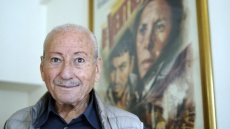Πέθανε ο βραβευμένος Αλγερινός σκηνοθέτης Μοχάμεντ Λάχνταρ Χαμίνα