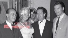 Ντίνος Ηλιόπουλος: Σαν σήμερα έφυγε από τη ζωή ο ηθοποιός - Η αδημοσίευτη φωτογραφία του